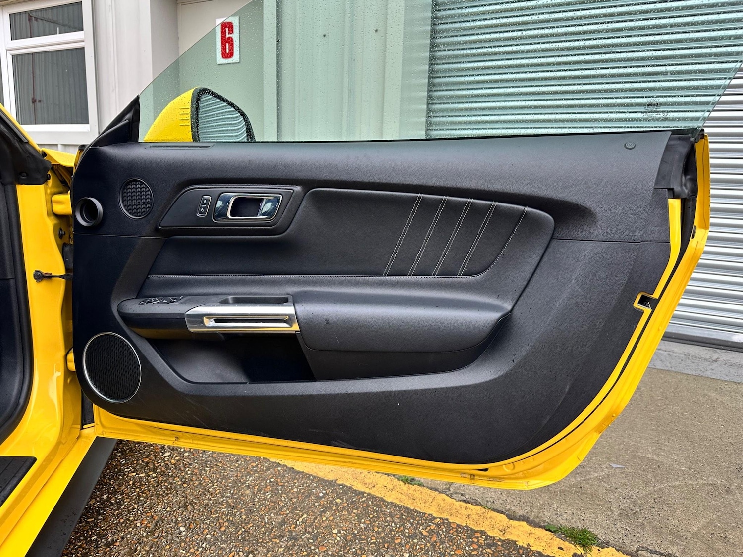 Vehicle 33