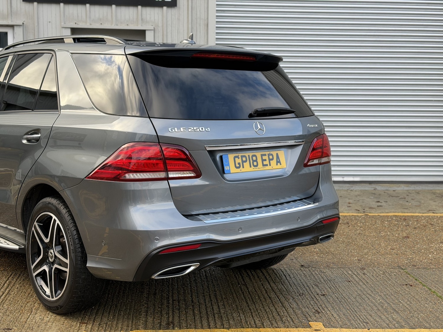 Used Mercedes-Benz GLE 2018 for sale - 76945420: Photo 20