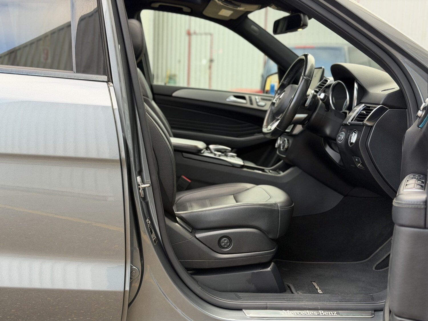 Used Mercedes-Benz GLE 2018 for sale - 76945420: Photo 34