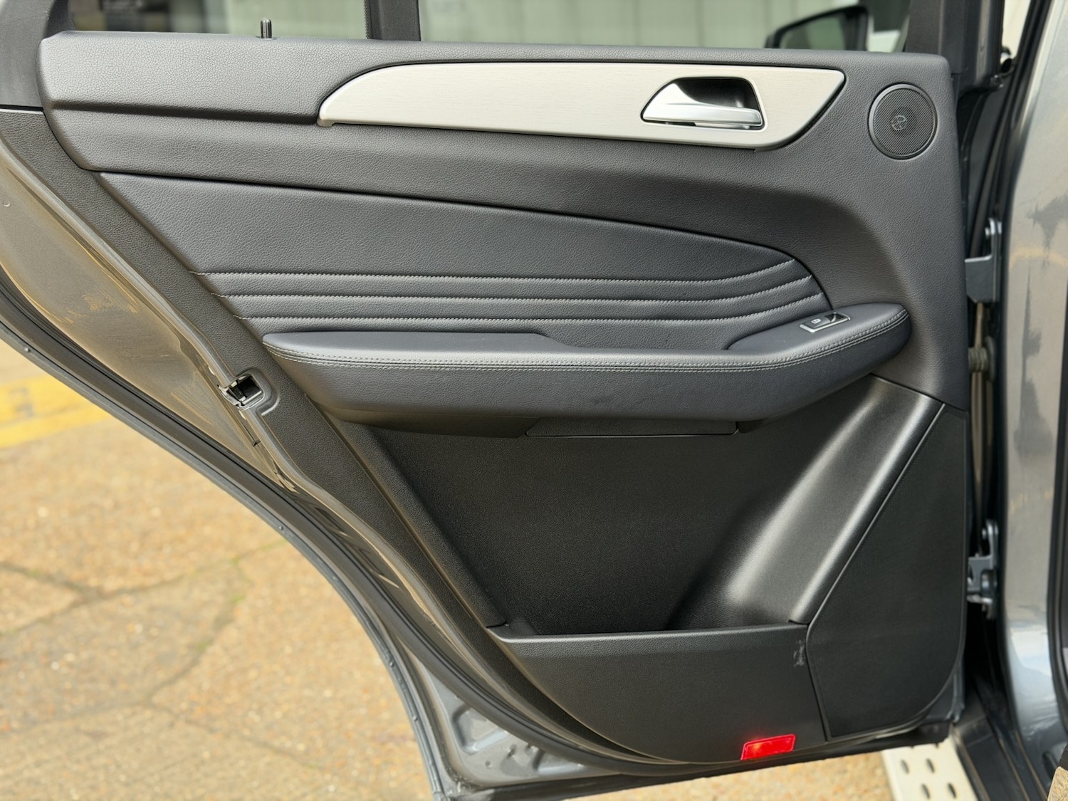 Used Mercedes-Benz GLE 2018 for sale - 76945420: Photo 63