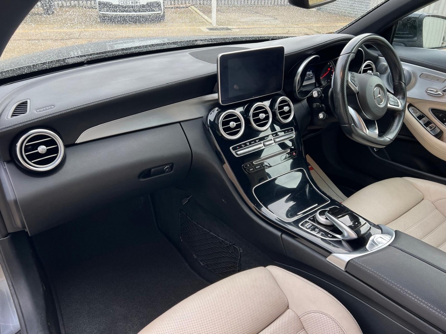 Used Mercedes-Benz C Class 2017 for sale - 77616350: Photo 10