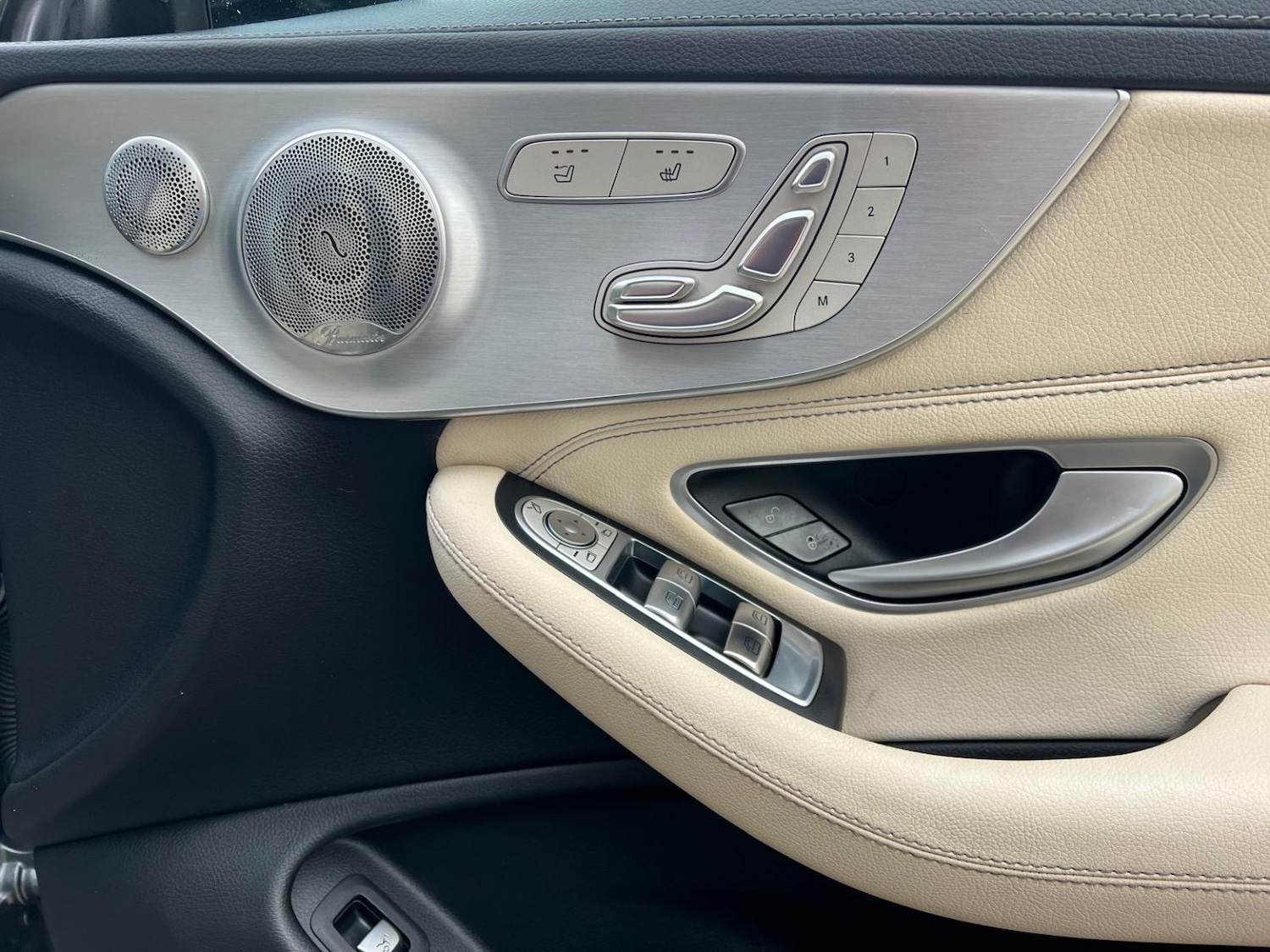 Used Mercedes-Benz C Class 2017 for sale - 77616350: Photo 7