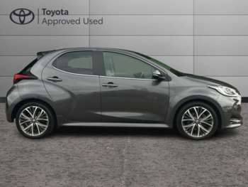 Used Toyota Yaris 2022 for sale - 74944722: Photo