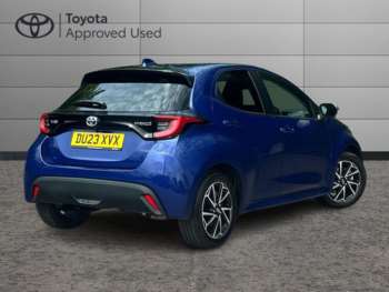 Used Toyota Yaris 2023 for sale - 74850930: Photo