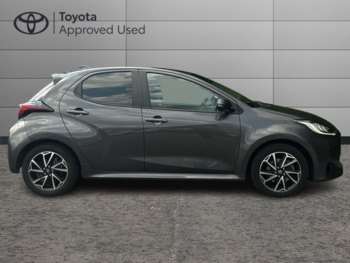 Used Toyota Yaris 2023 for sale - 74888172: Photo