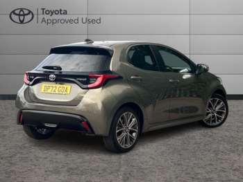 Used Toyota Yaris 2022 for sale - 74799597: Photo