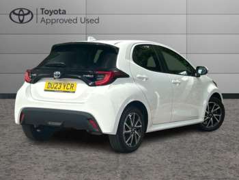 Used Toyota Yaris 2023 for sale - 74750187: Photo