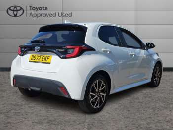 Used Toyota Yaris 2022 for sale - 74726348: Photo