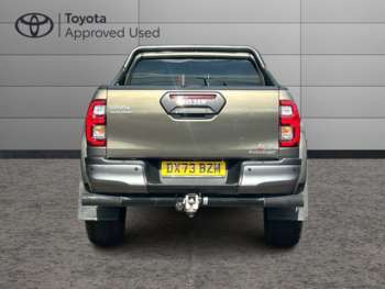 Used Toyota Hilux 2023 for sale - 74750606: Photo