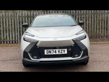Used Toyota C-HR 2024 for sale - 74574201: Photo