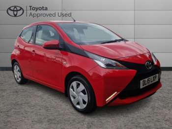 2015 (15) - 1.0 VVT-i x-play Euro 5 5dr Euro 5