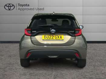 Used Toyota Yaris 2022 for sale - 74934717: Photo