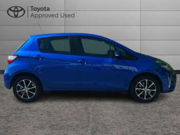 Used Toyota Yaris 2019 for sale - 74920670: Photo