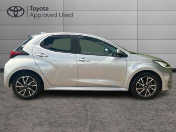 Used Toyota Yaris 2022 for sale - 74776724: Photo