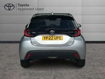 Used Toyota Yaris 2022 for sale - 74776724: Photo