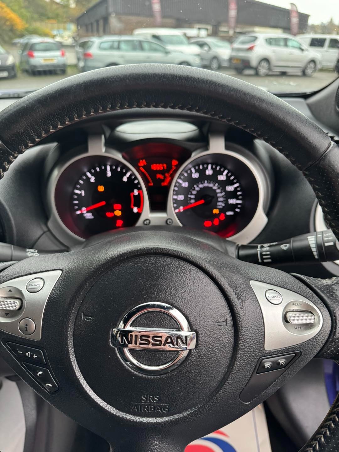 Used Nissan Juke 2014 for sale - 76490497: Photo 8