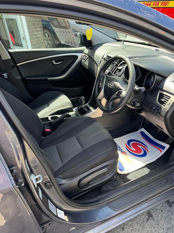 Used Hyundai i30 2015 for sale - 74446395: Photo 6