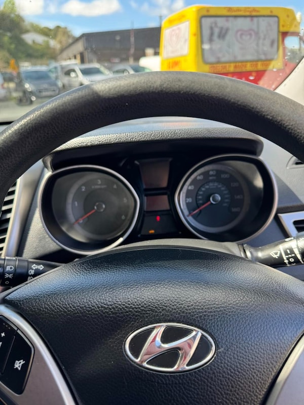 Used Hyundai i30 2015 for sale - 74446395: Photo 9
