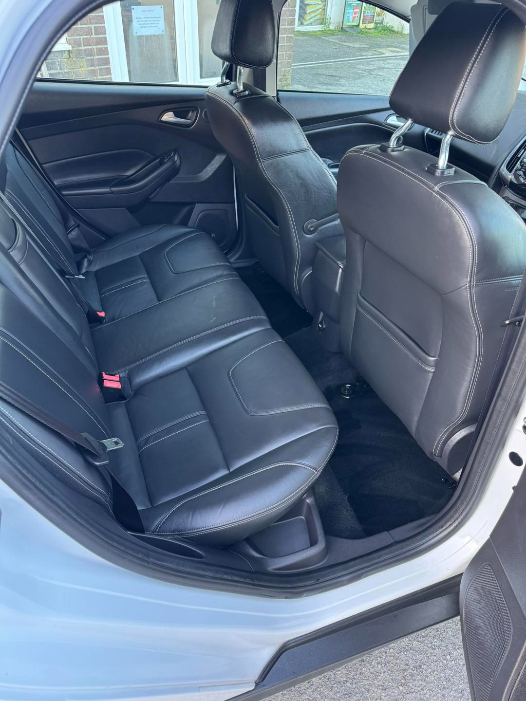 Used Ford Focus 2014 for sale - 76076158: Photo 7