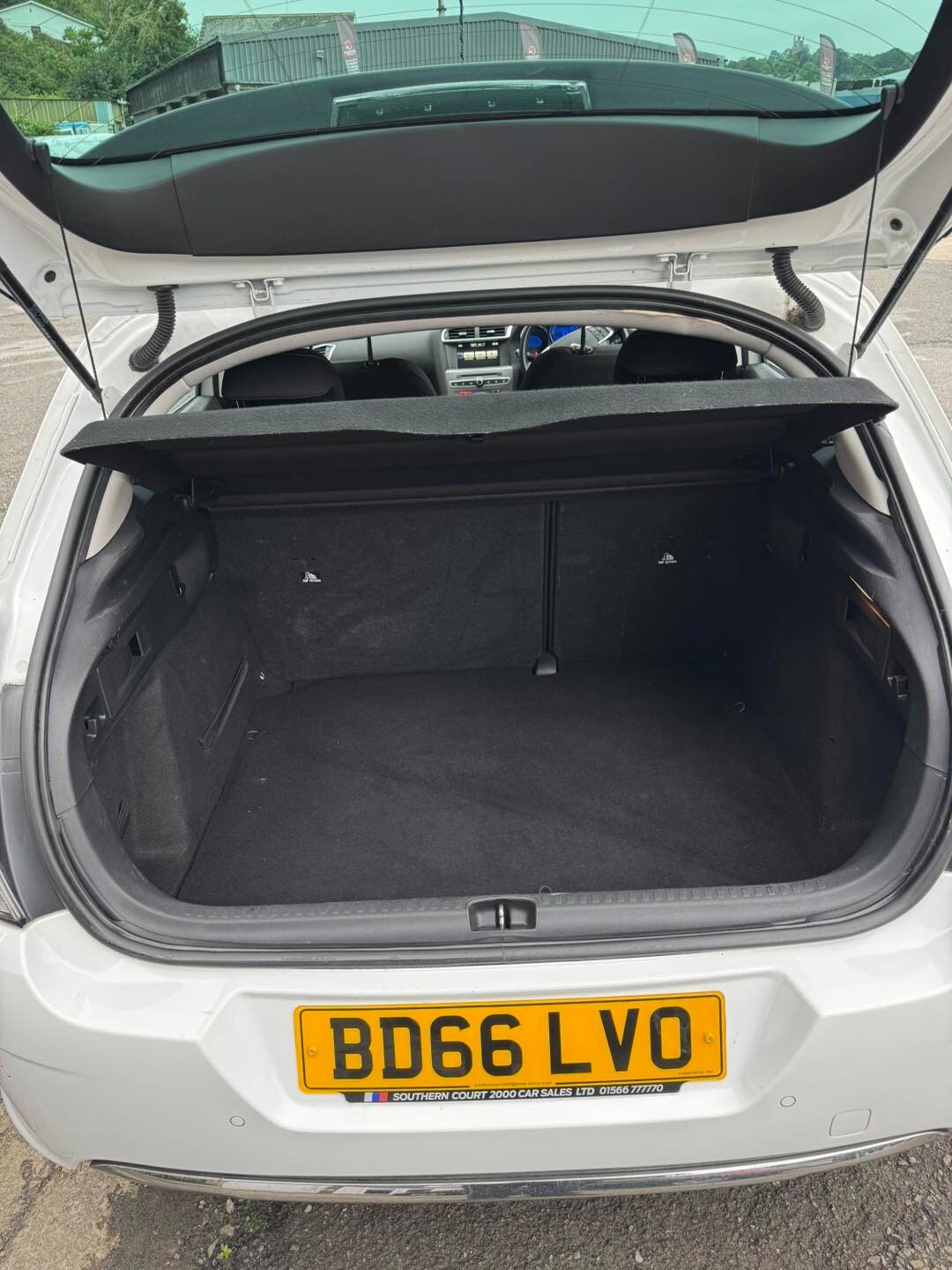 Used Citroen C4 2016 for sale - 76005716: Photo 11