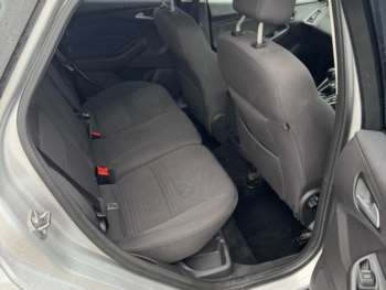 Used Ford Focus 2015 for sale - 74913076: Photo