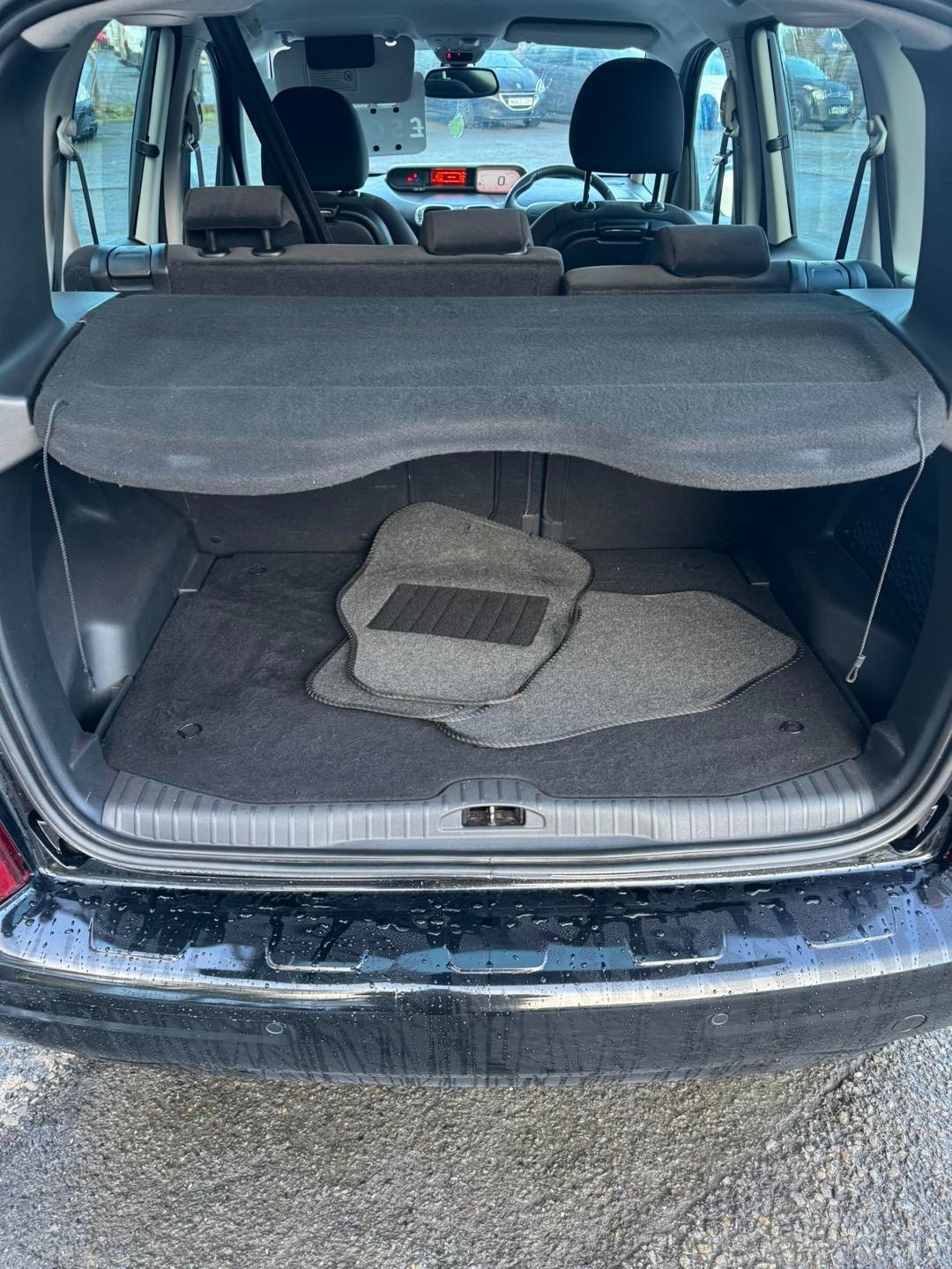 Used Citroen C3 Picasso 2013 for sale - 77541845: Photo 10