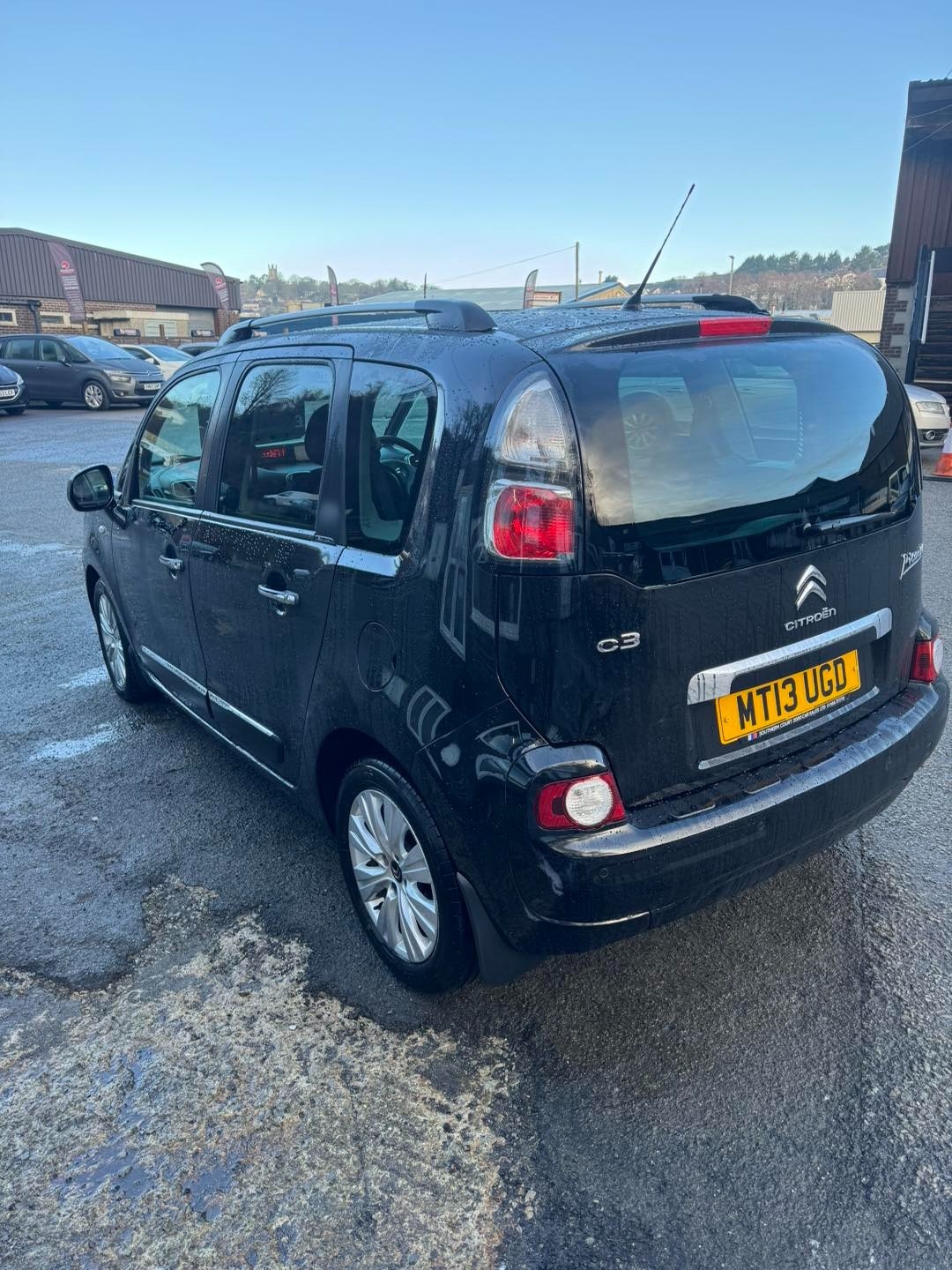 Used Citroen C3 Picasso 2013 for sale - 77541845: Photo 4