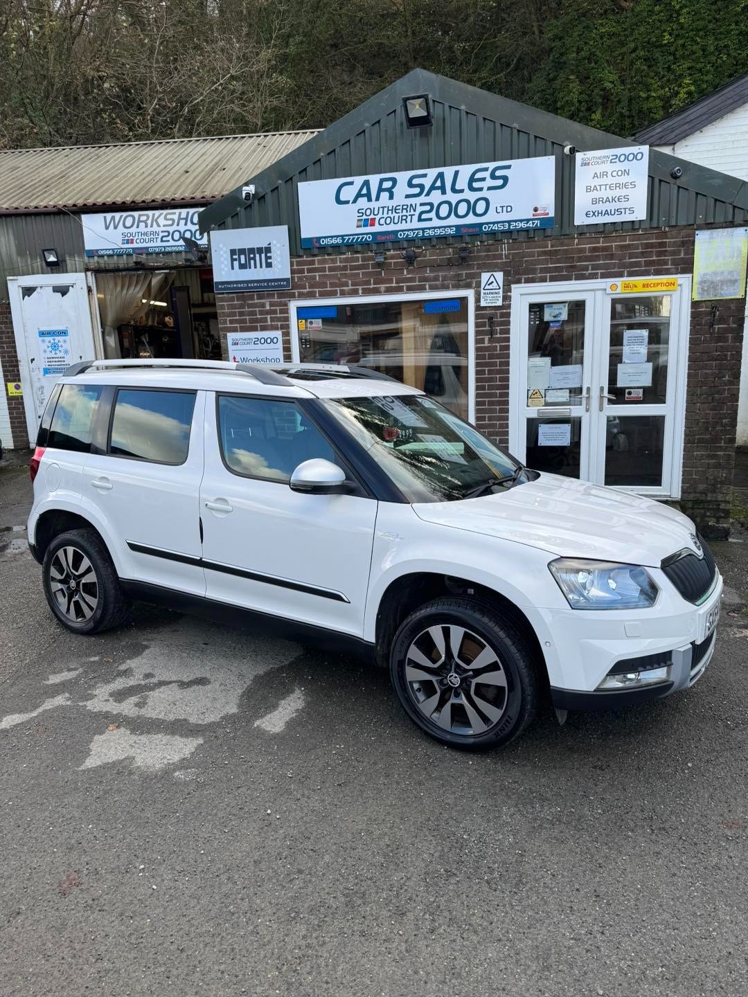 Used Skoda Yeti 2014 for sale - 76693528: Photo 2