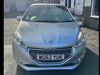 Used Peugeot 208 2013 for sale - 78310873: Photo