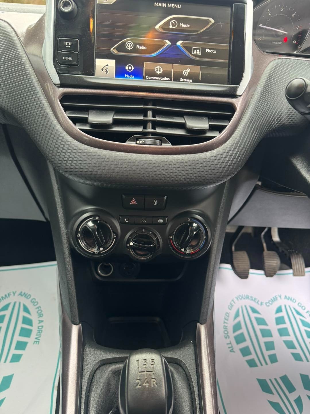 Used Peugeot 2008 2014 for sale - 77997602: Photo 8