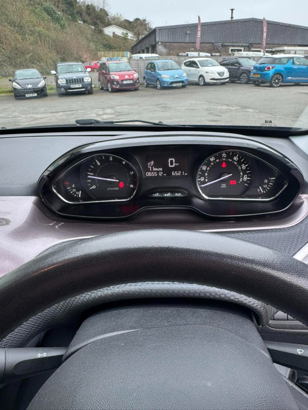 Used Peugeot 2008 2014 for sale - 77997602: Photo 9