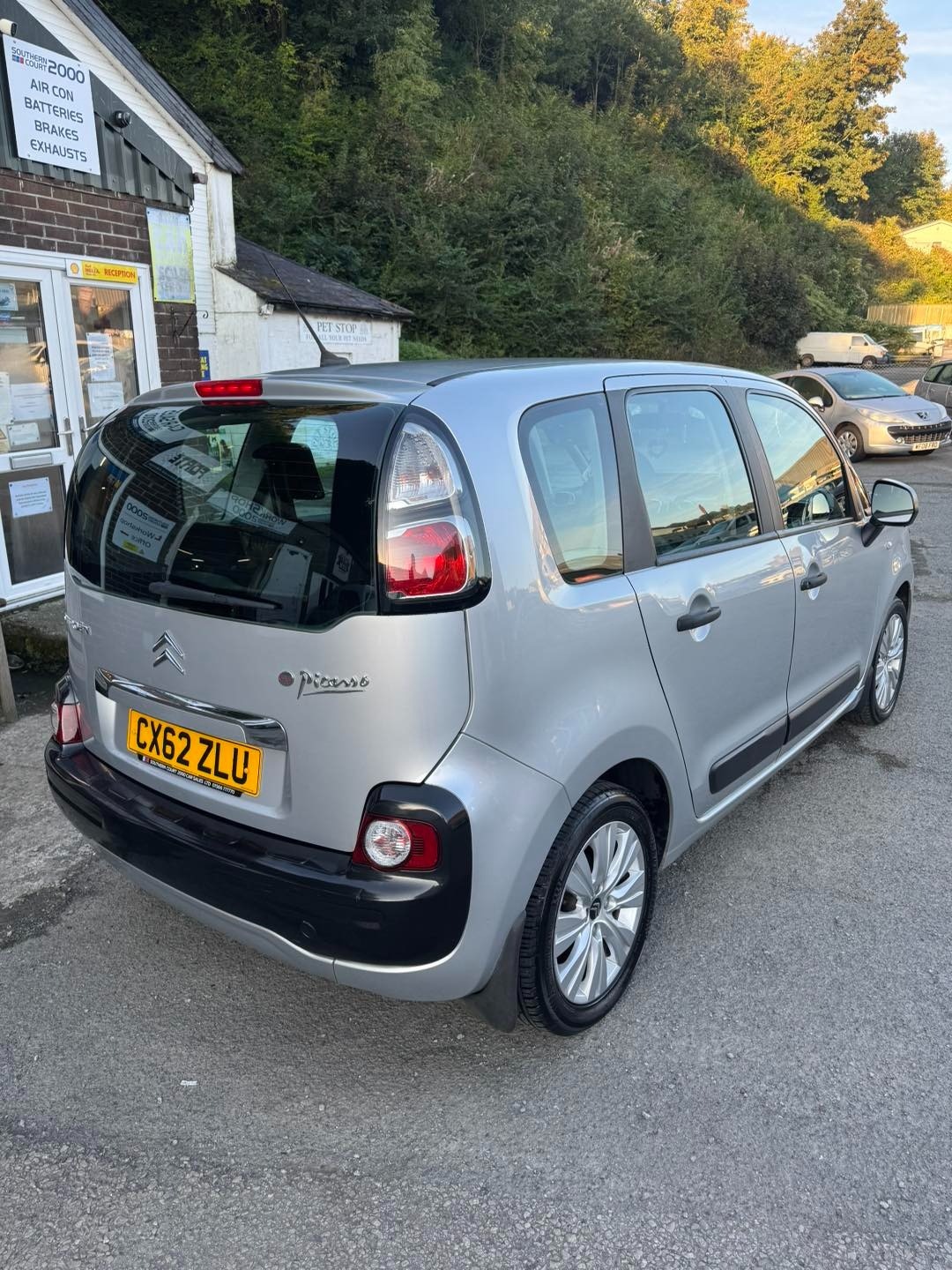 Vehicle 3