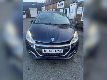 Used Peugeot 208 2016 for sale - 77247610: Photo