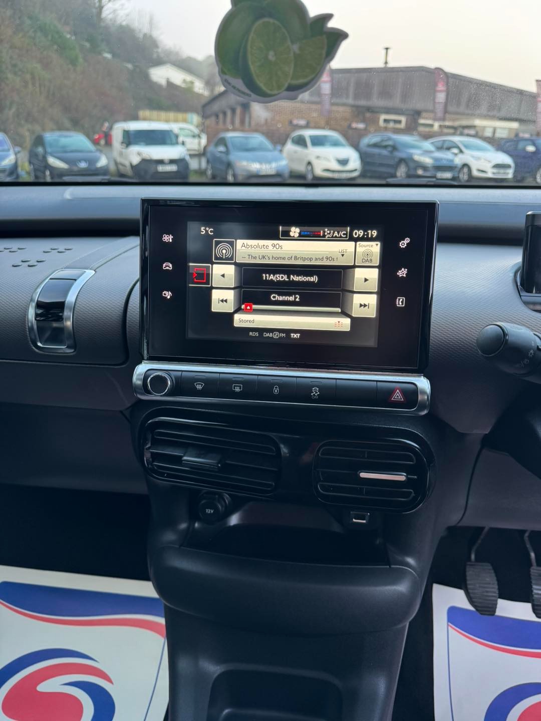 Used Citroen C4 Cactus 2015 for sale - 77247457: Photo 9