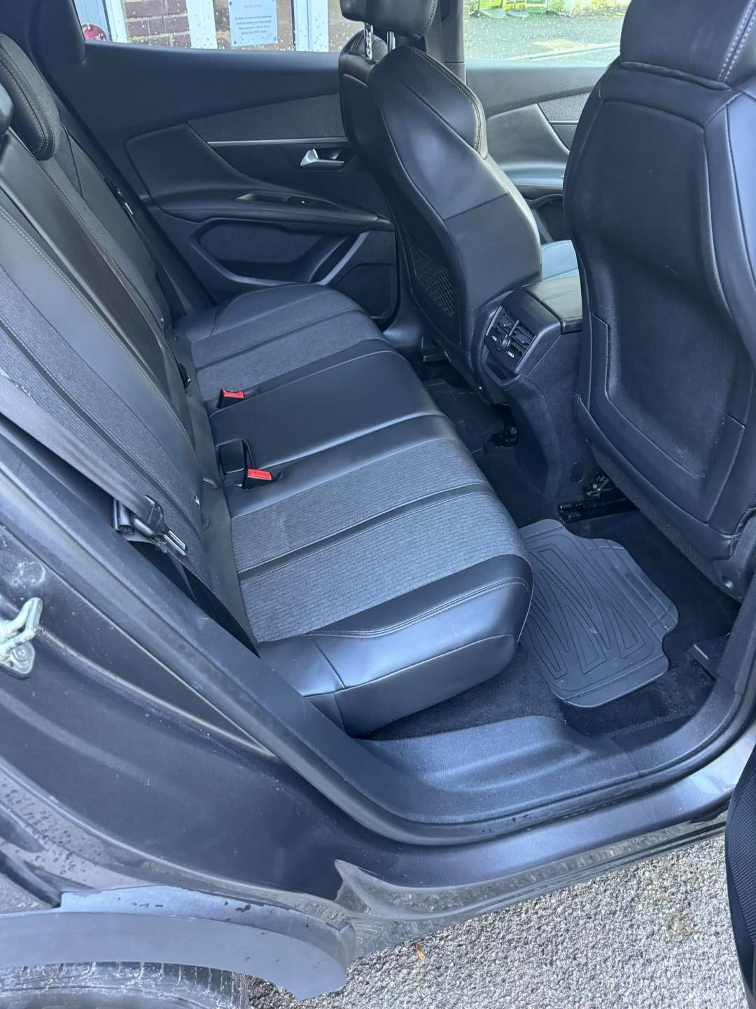 Used Peugeot 3008 2018 for sale - 77336551: Photo 9