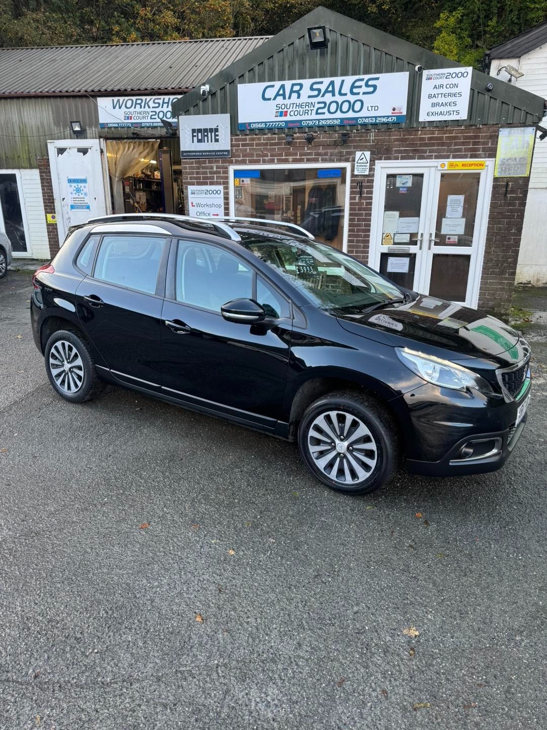 Used Peugeot 2008 2017 for sale - 76450037: Photo 2