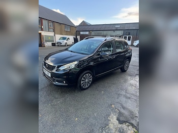 Used Peugeot 2008 2017 for sale - 76450037: Photo