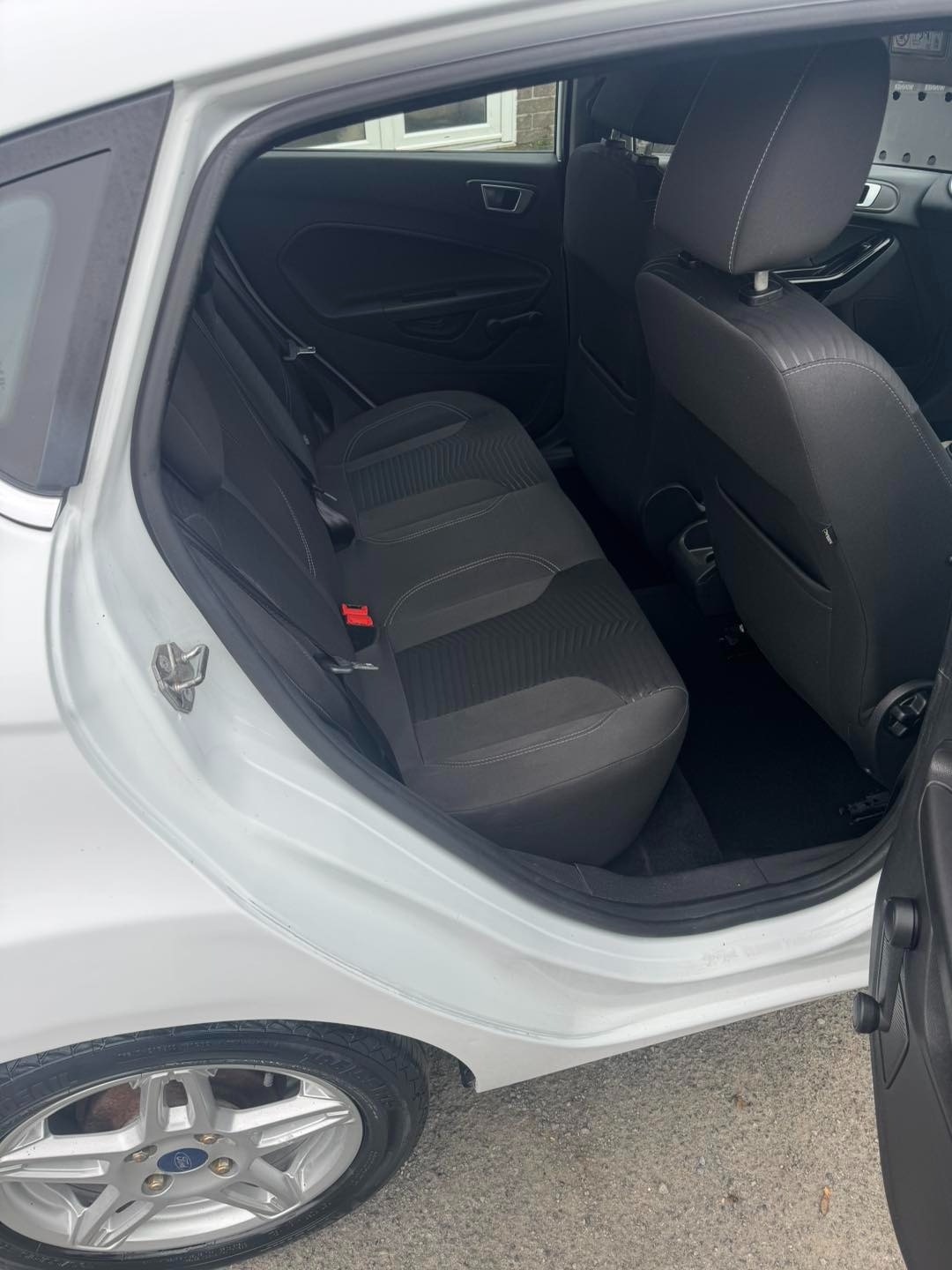 Used Ford Fiesta 2013 for sale - 76252658: Photo 10