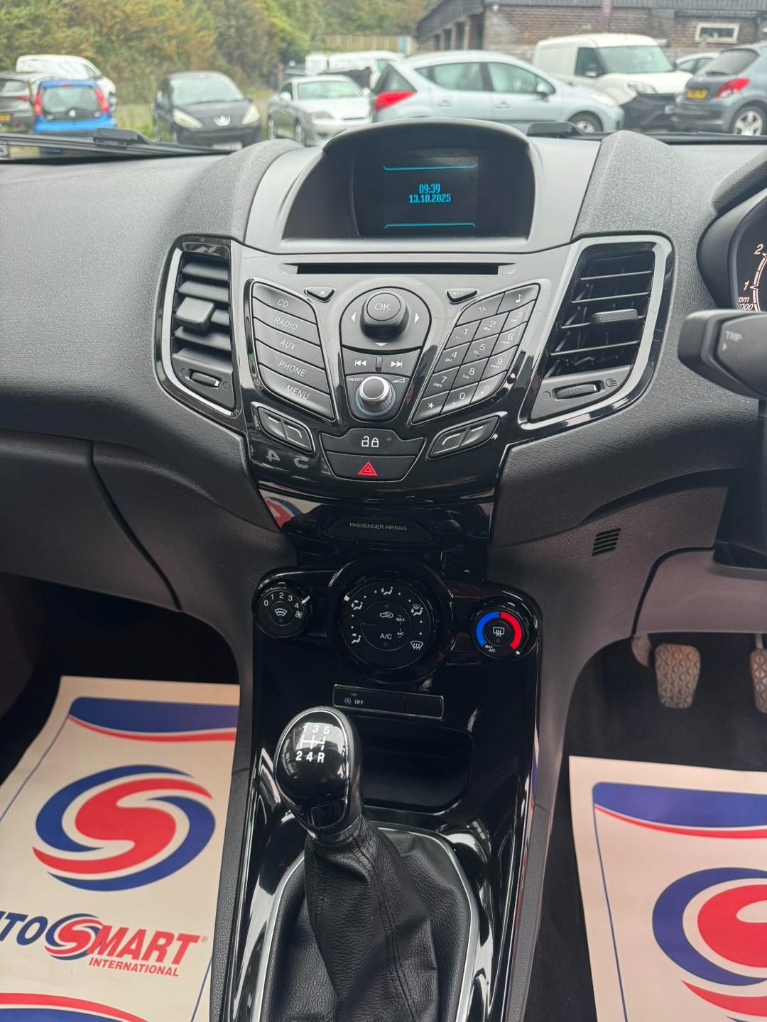 Used Ford Fiesta 2013 for sale - 76252658: Photo 9