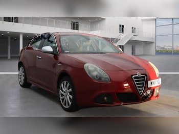 Used Alfa Romeo Giulietta 2011 for sale - 76474561: Photo