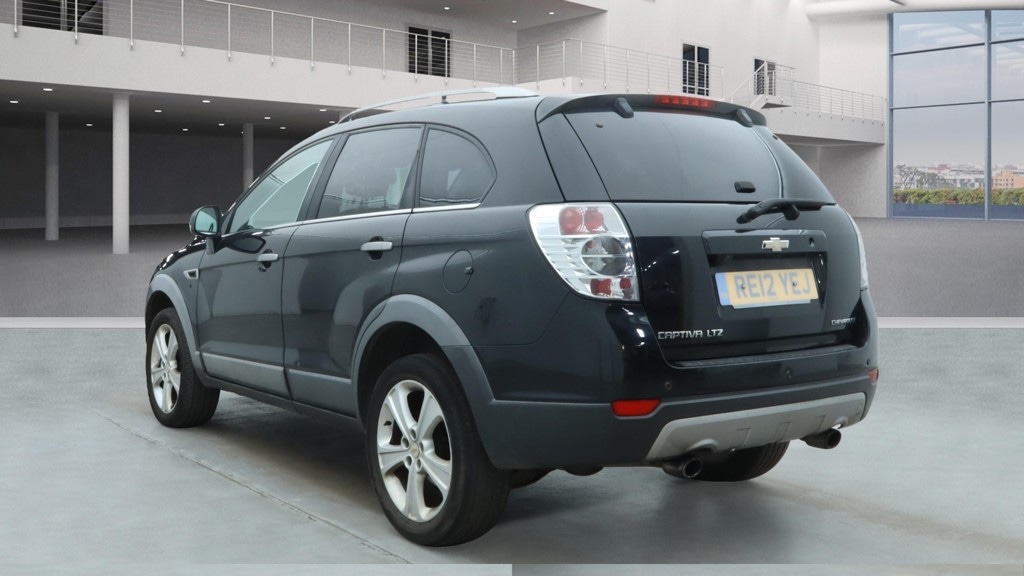 Used Chevrolet Captiva 2012 for sale - 76748475: Photo 4