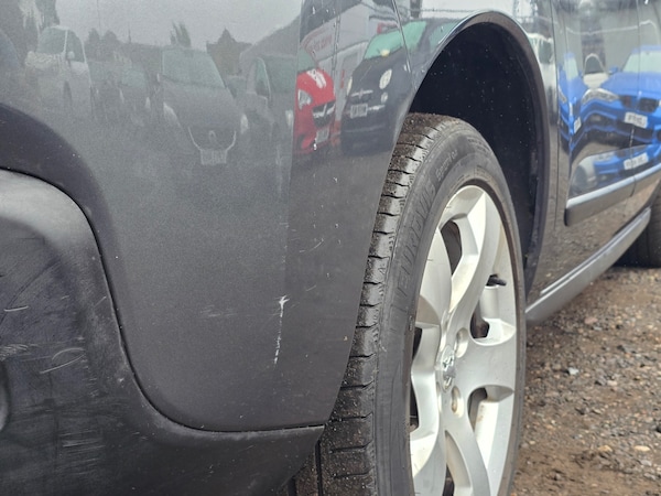 Used Peugeot 3008 2013 for sale - 76255492: Photo 16