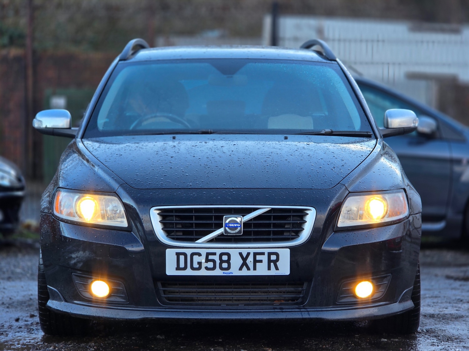 Used Volvo V50 2008 for sale - 77125098: Photo 2