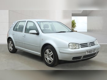 Used Volkswagen Golf 2001 for sale - 78303204: Photo