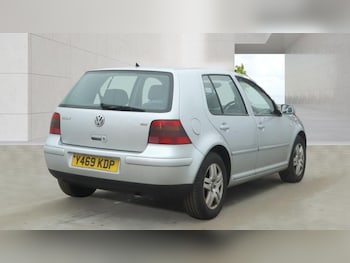 Used Volkswagen Golf 2001 for sale - 78303204: Photo