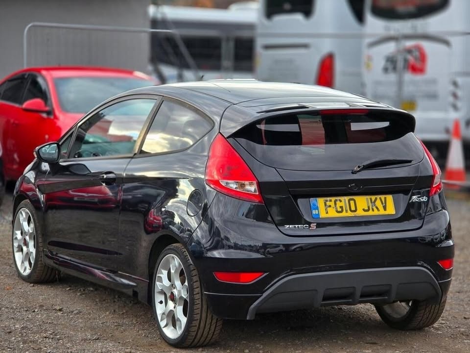 Used Ford Fiesta 2010 for sale - 76847293: Photo 9