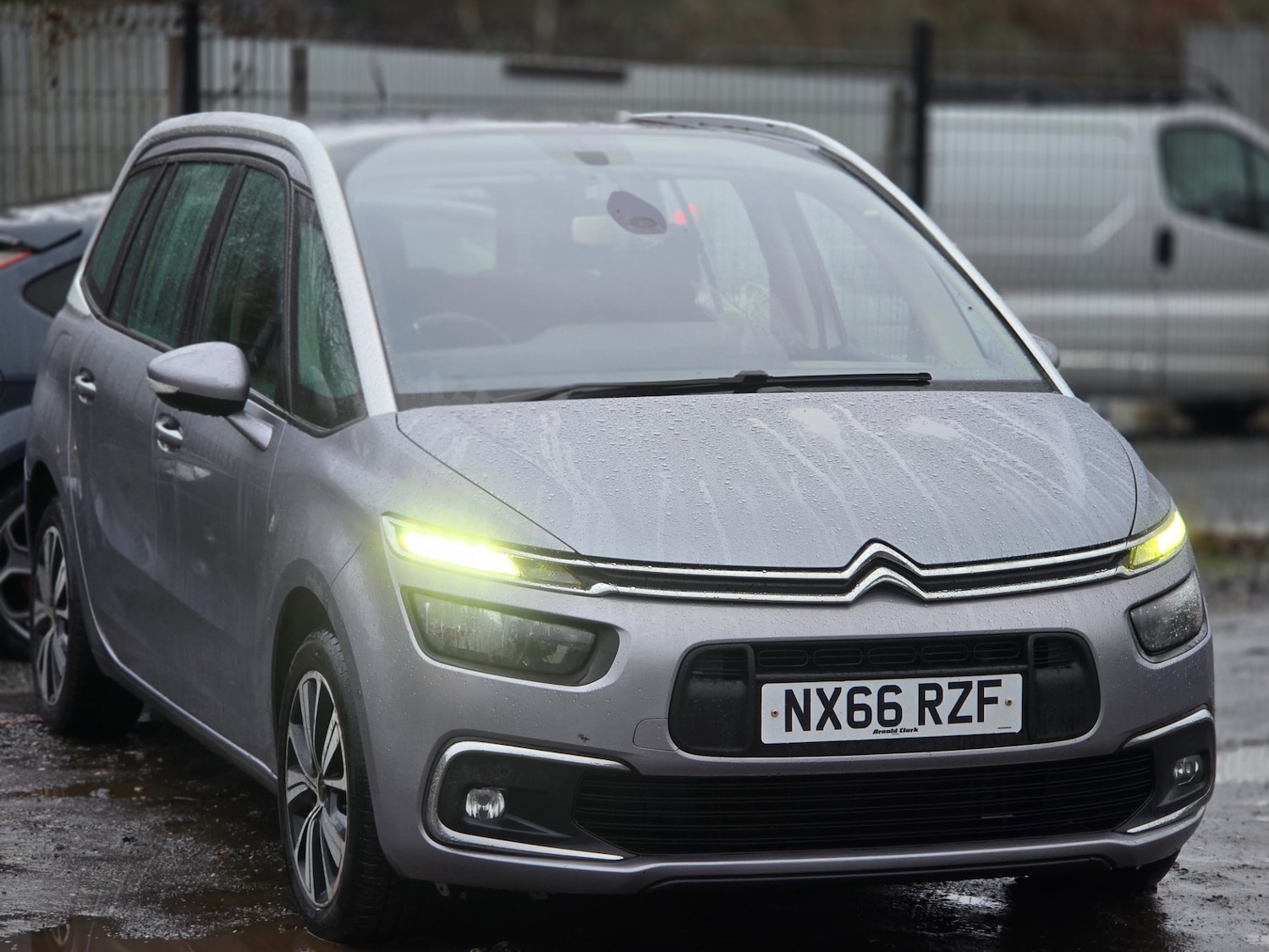 Used Citroen C4 Grand Picasso 2016 for sale - 77165579: Photo 4