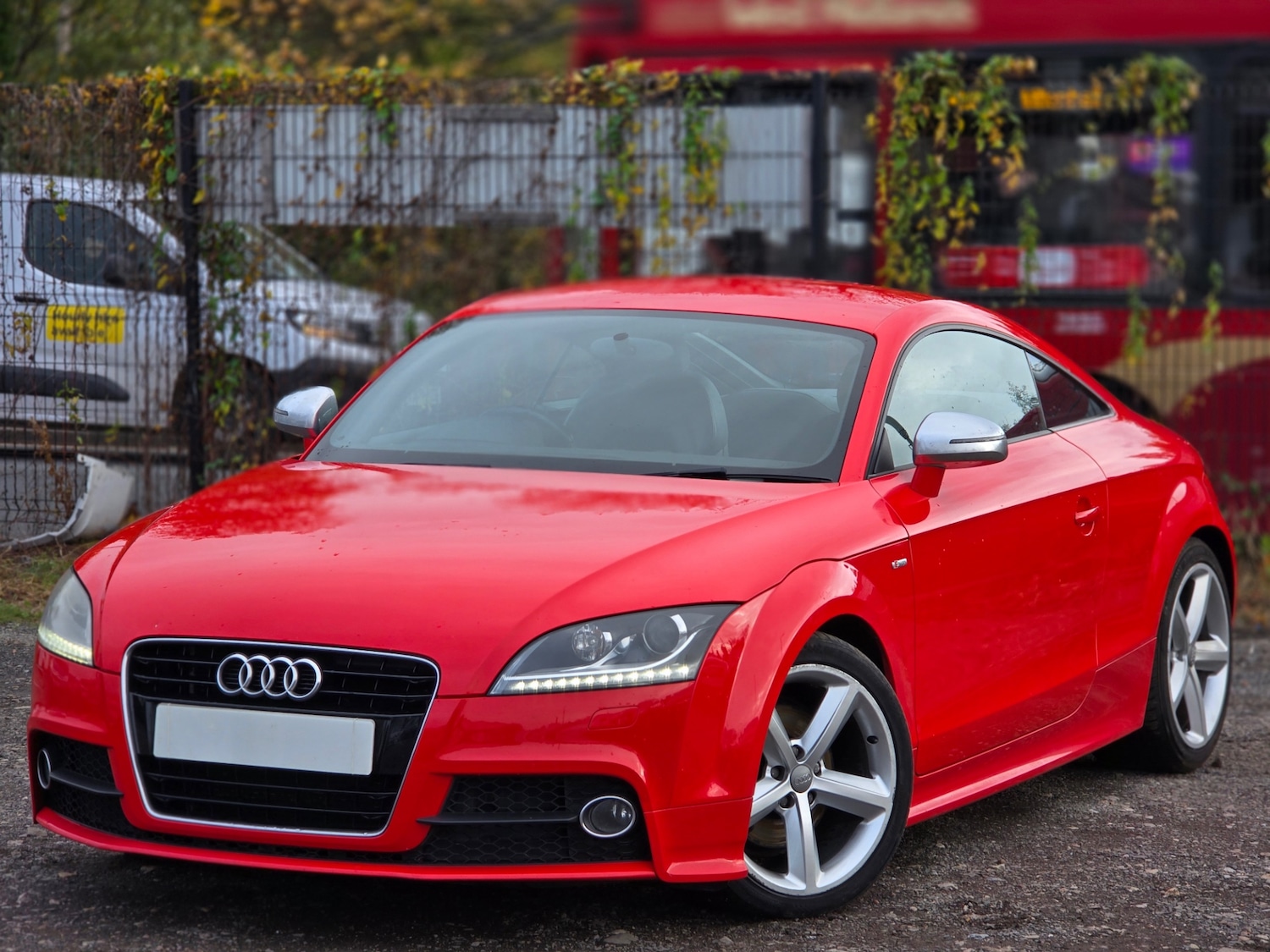 Used Audi TT 2012 for sale - 76458675: Photo 2