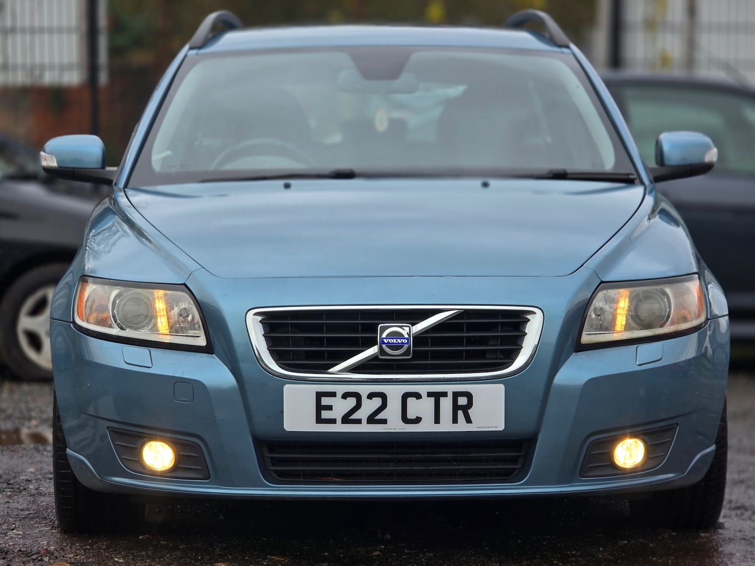 Used Volvo V50 2008 for sale - 76847283: Photo 2