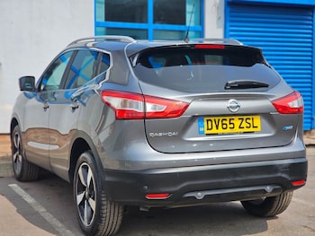 Used Nissan Qashqai 2015 for sale - 79274903: Photo